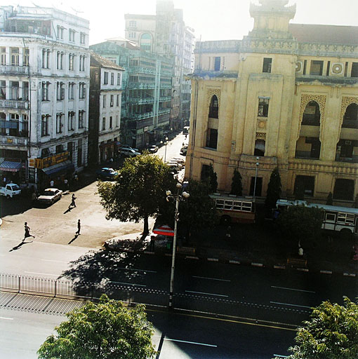 05CB011-11.jpg