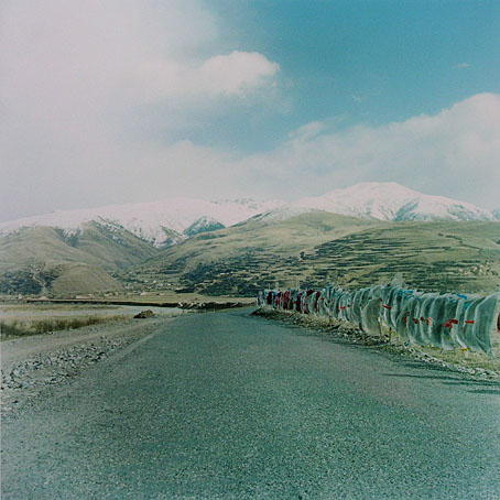 07CB018-03.jpg