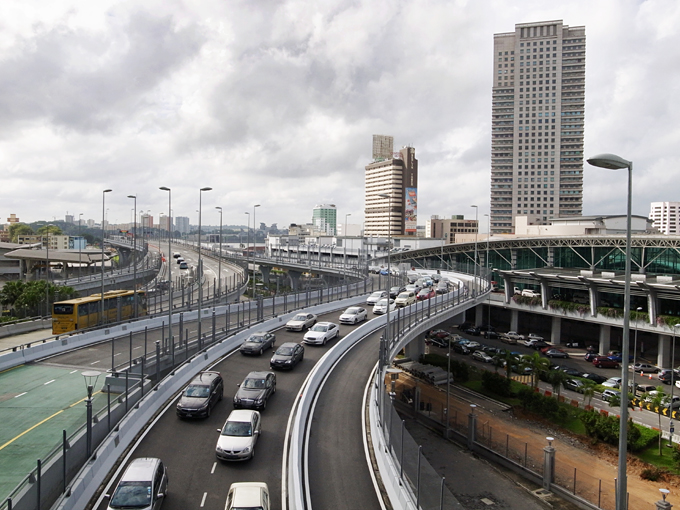 R2N-JB-Border-R0122802.jpg